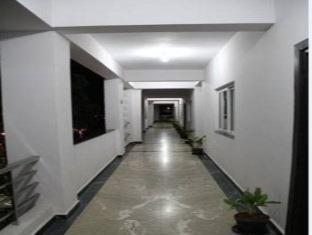 Oyster Airport Hotel Hajdarabad Zewnętrze zdjęcie